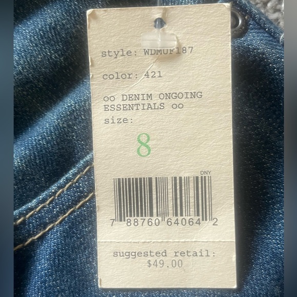 Liz Claiborne Boot Cut Jeans - Size 8 - Picture 7 of 7